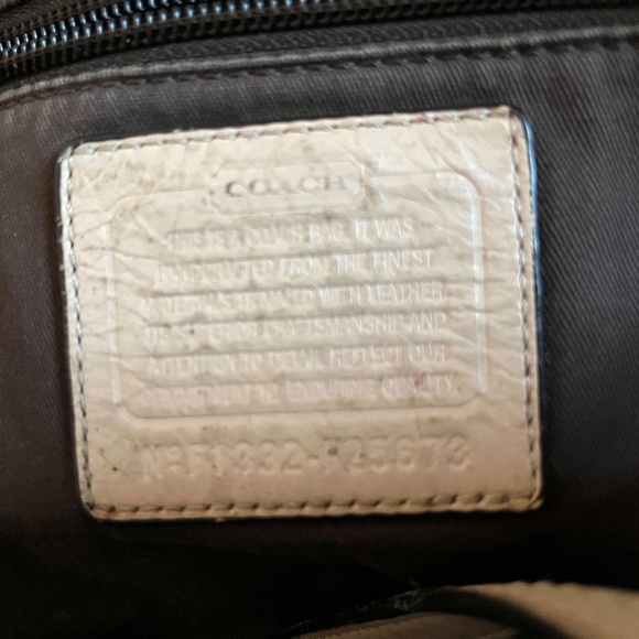 🔥🔥 Take 20% off COACH Coach Signature Tote Bag F25673Brown / Beige  PVC … - Picture 10 of 15